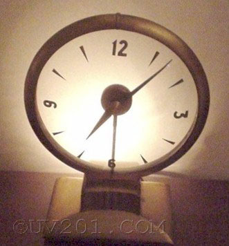 Haddon Clock Lit