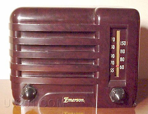 Emerson CF-255 in Brown
